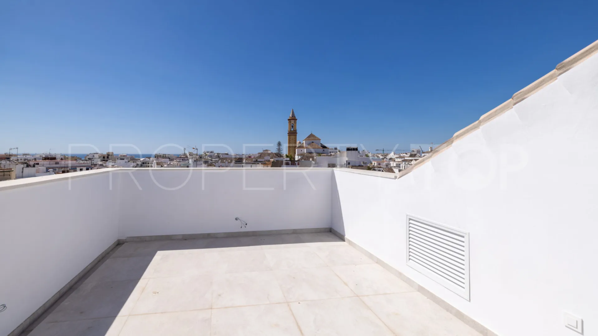 Estepona, edificio a la venta