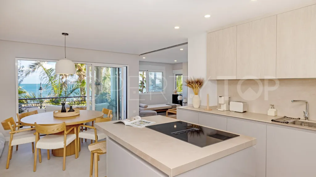 2 bedrooms apartment for sale in Estepona