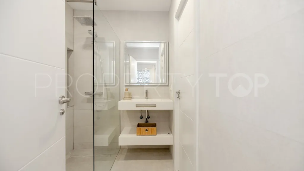 2 bedrooms apartment for sale in Estepona