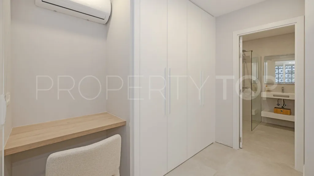 2 bedrooms apartment for sale in Estepona