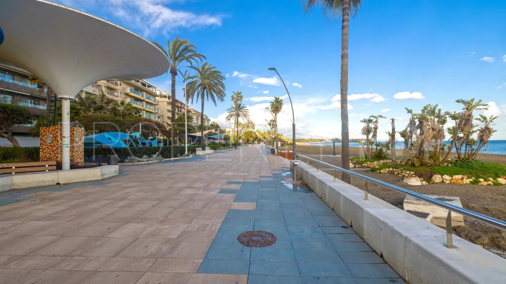 2 bedrooms apartment for sale in Estepona