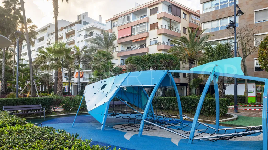 2 bedrooms apartment for sale in Estepona