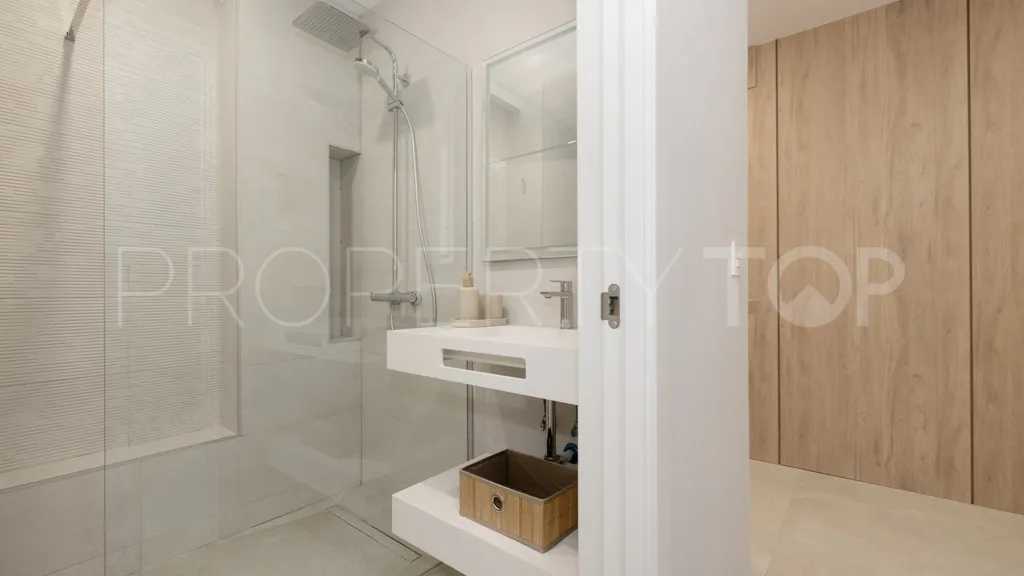 2 bedrooms apartment for sale in Estepona