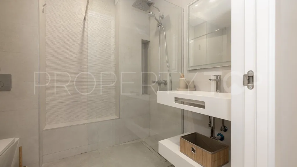 2 bedrooms apartment for sale in Estepona
