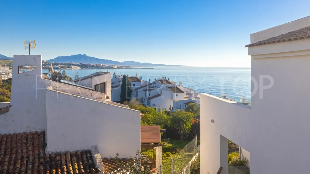 Chalet in Bahia Dorada for sale