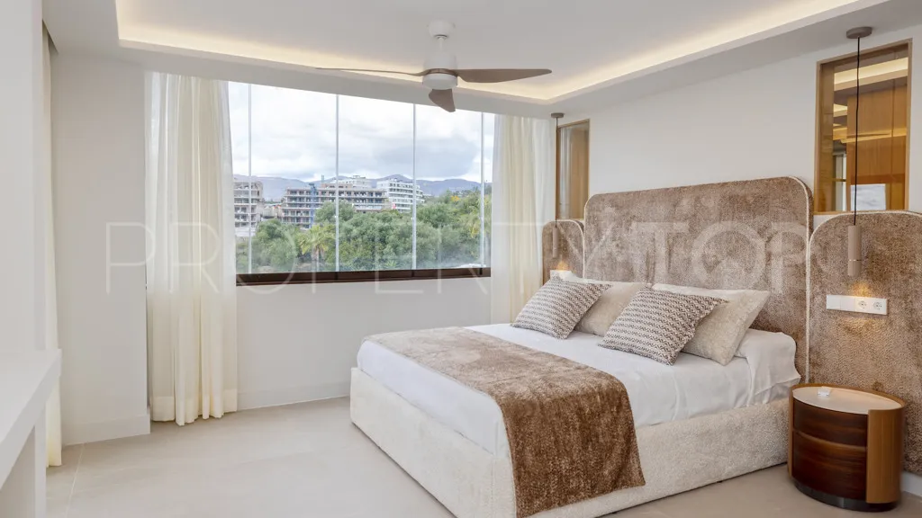 Apartamento de 3 dormitorios a la venta en Selwo