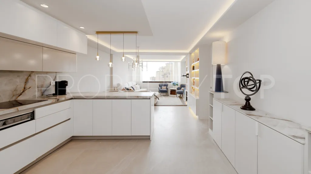 Apartamento de 3 dormitorios a la venta en Selwo