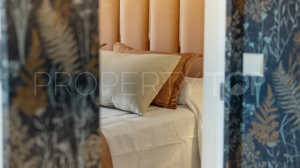Apartamento de 3 dormitorios a la venta en Selwo