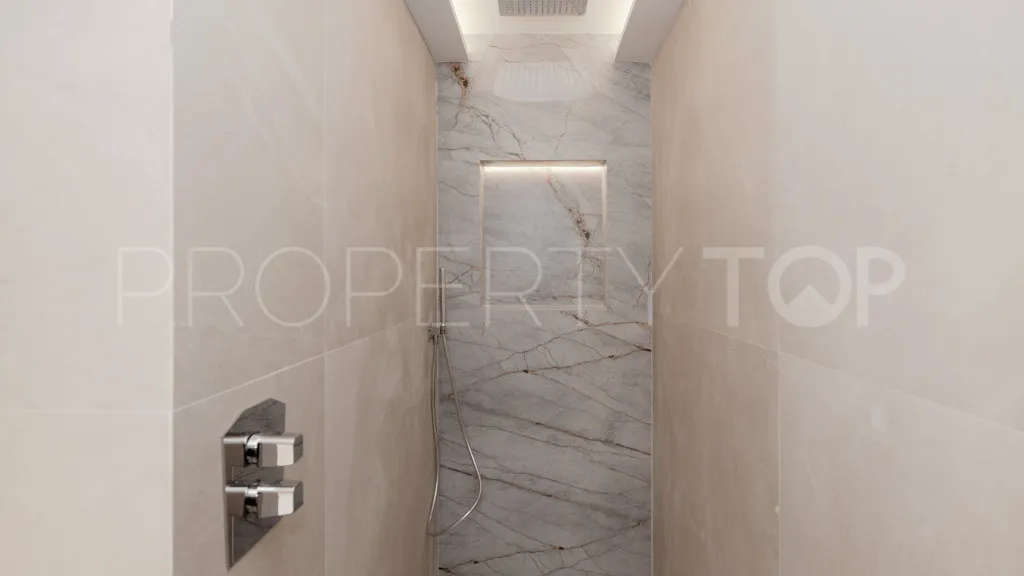 Apartamento de 3 dormitorios a la venta en Selwo