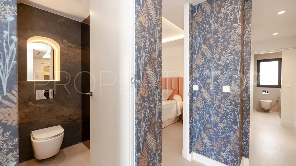 Apartamento de 3 dormitorios a la venta en Selwo