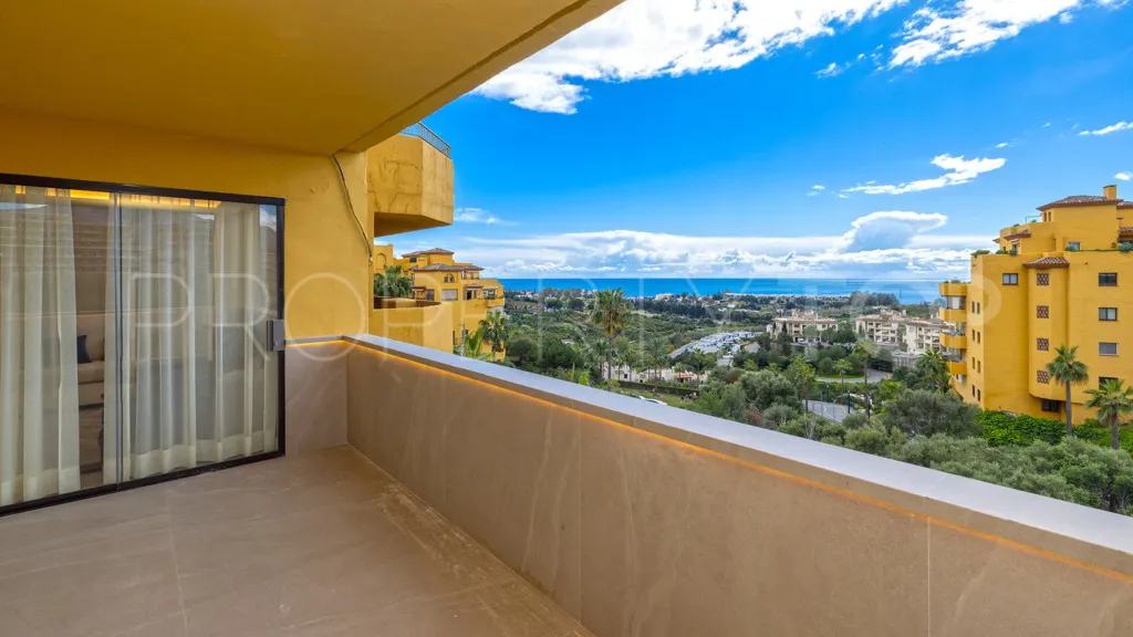 Apartamento de 3 dormitorios a la venta en Selwo