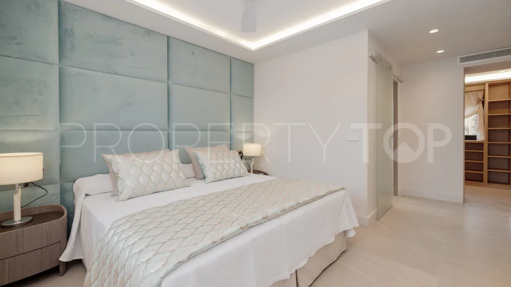 Apartamento de 3 dormitorios a la venta en Selwo