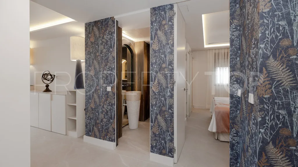 Apartamento de 3 dormitorios a la venta en Selwo