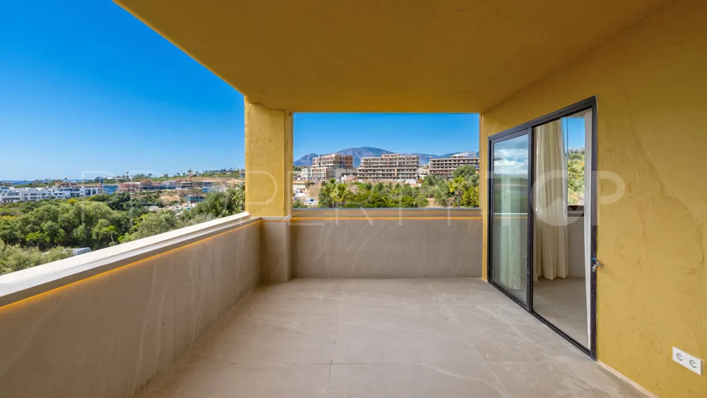 Apartamento de 3 dormitorios a la venta en Selwo