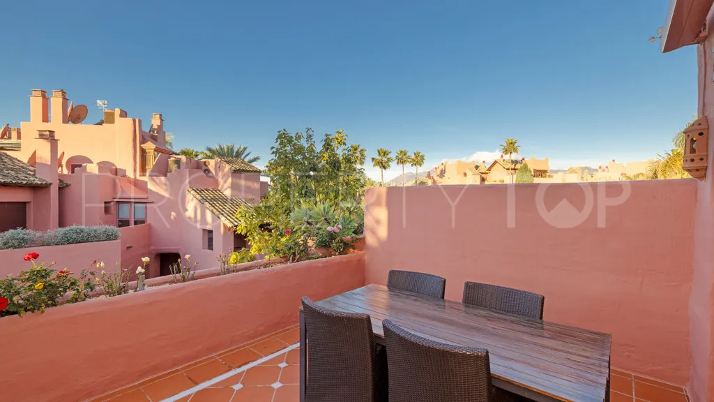 Apartment for sale in New Golden Mile with 3 bedrooms