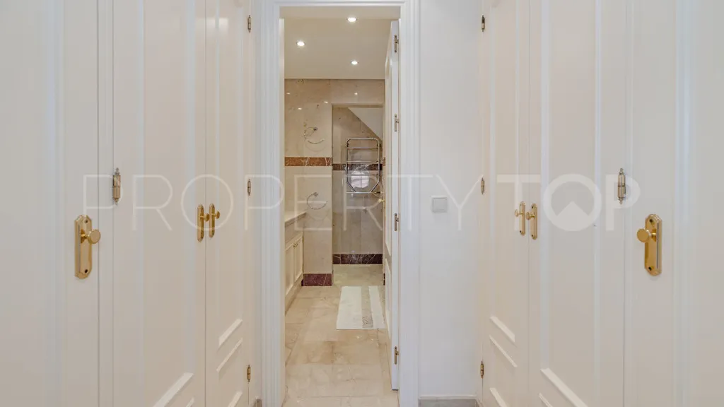 Apartment for sale in New Golden Mile with 3 bedrooms