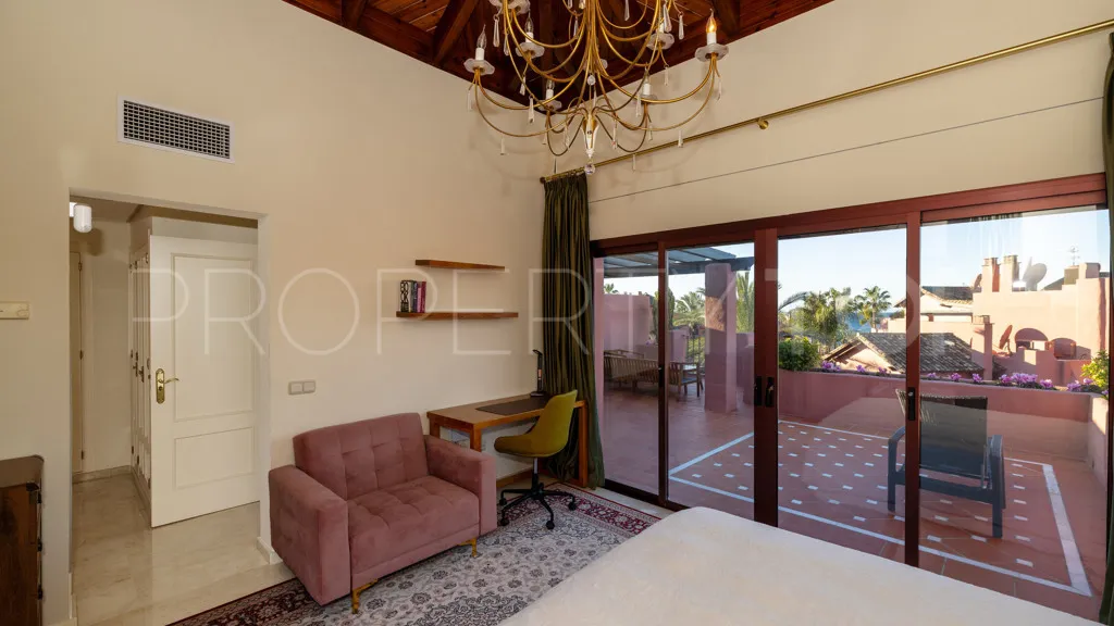 Apartment for sale in New Golden Mile with 3 bedrooms