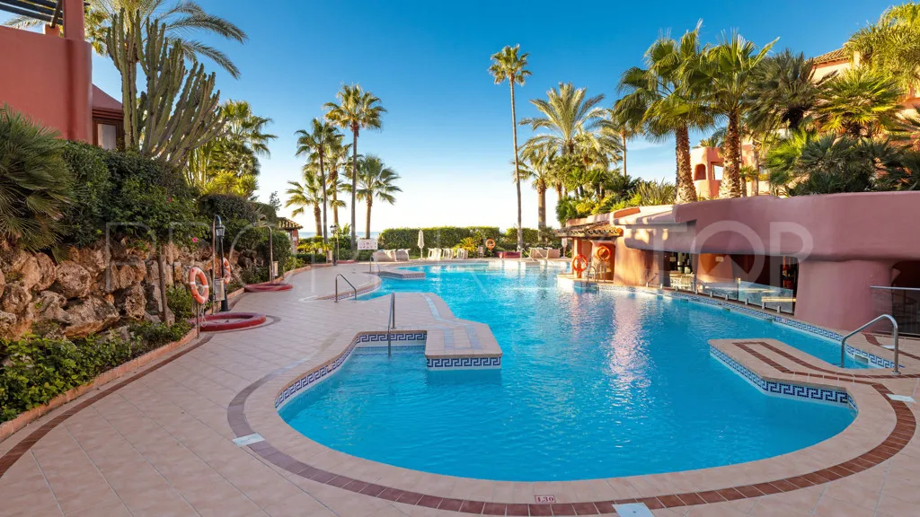 Apartment for sale in New Golden Mile with 3 bedrooms