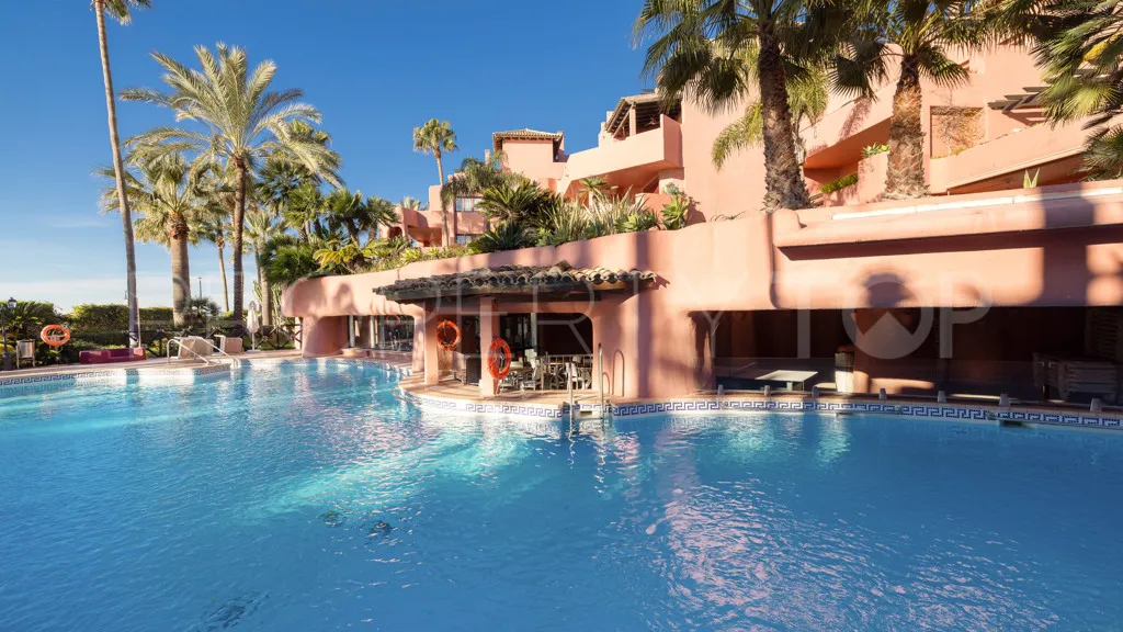 Apartment for sale in New Golden Mile with 3 bedrooms