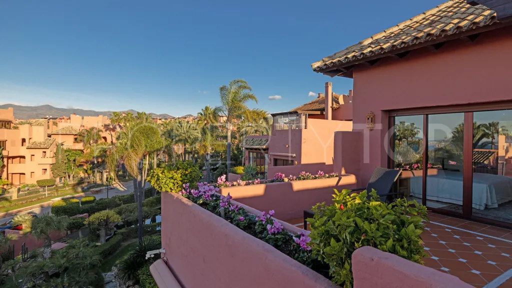 Apartment for sale in New Golden Mile with 3 bedrooms