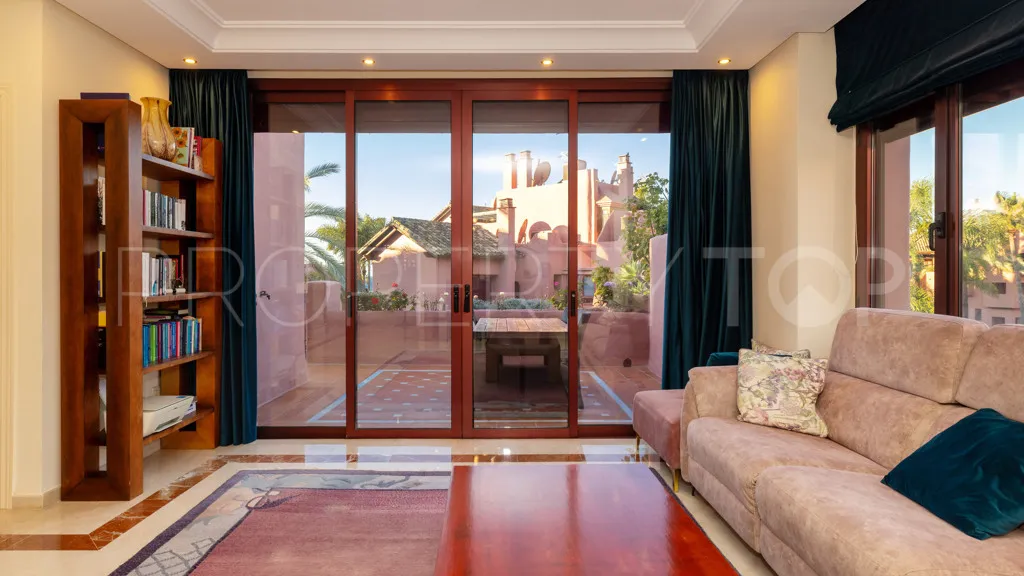 Apartment for sale in New Golden Mile with 3 bedrooms