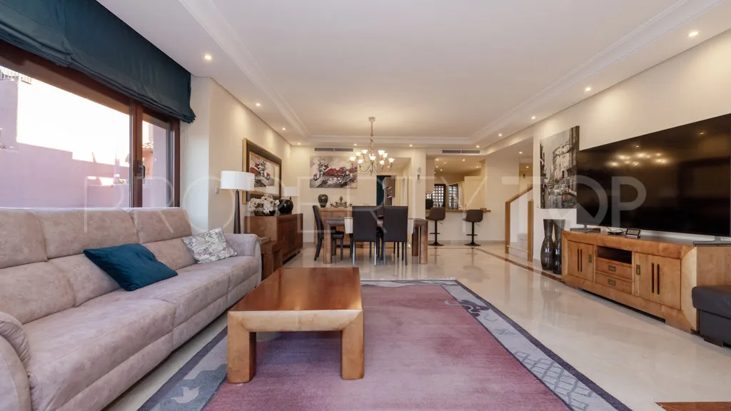 Apartment for sale in New Golden Mile with 3 bedrooms