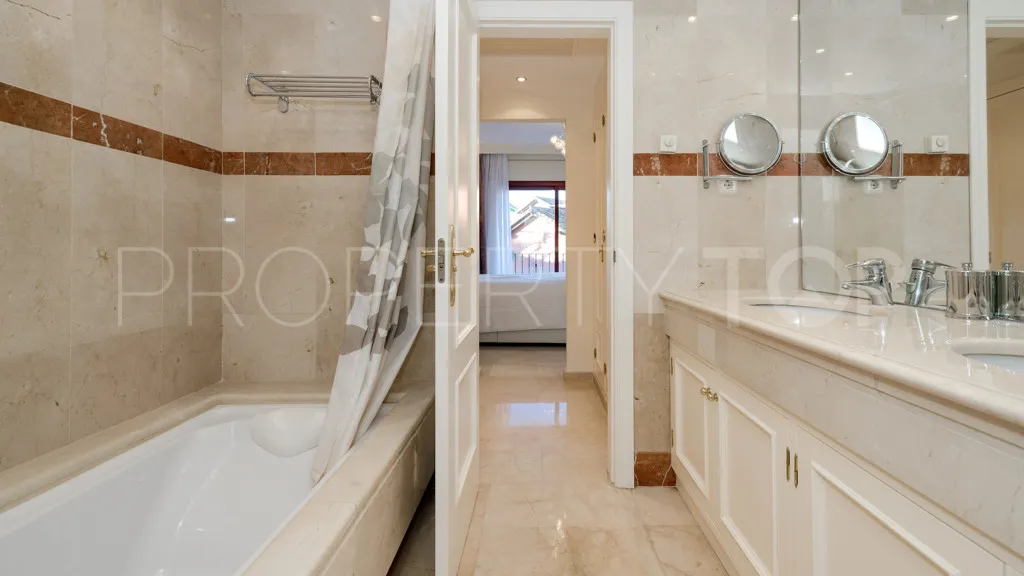Apartment for sale in New Golden Mile with 3 bedrooms