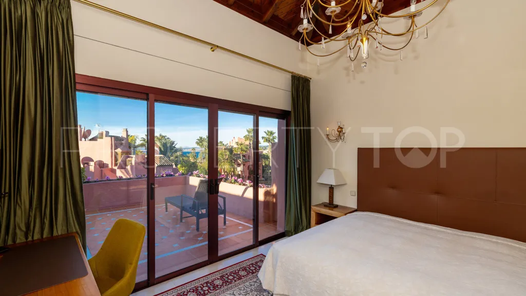 Apartment for sale in New Golden Mile with 3 bedrooms