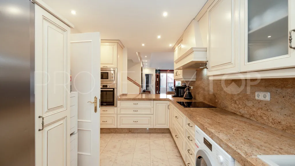 Apartment for sale in New Golden Mile with 3 bedrooms