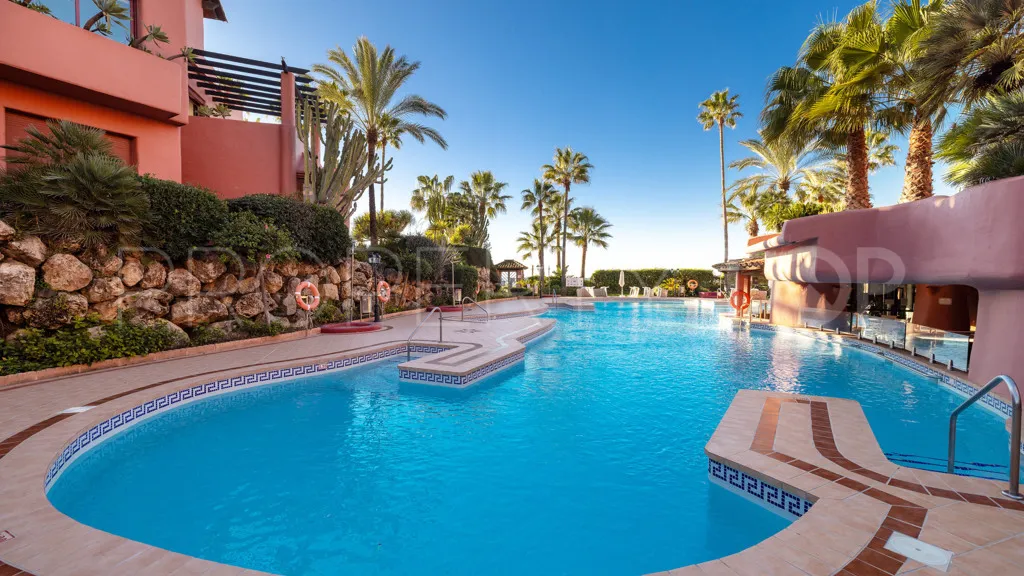 Apartment for sale in New Golden Mile with 3 bedrooms