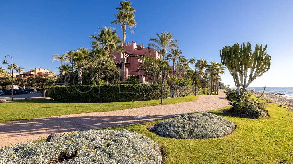 Apartment for sale in New Golden Mile with 3 bedrooms