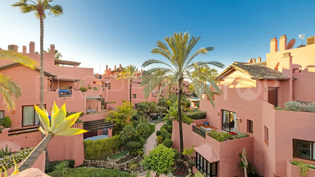 Apartment for sale in New Golden Mile with 3 bedrooms