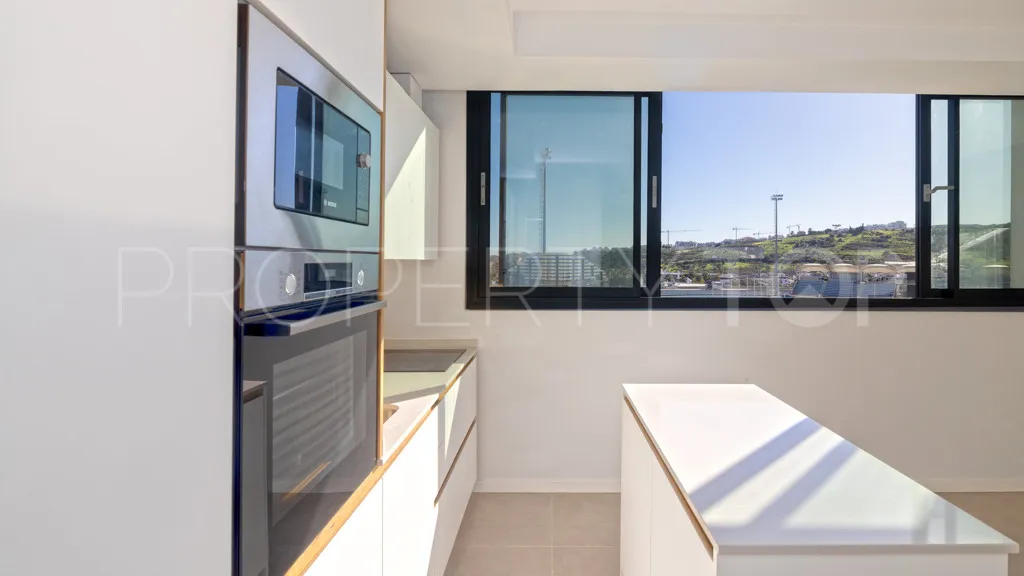 For sale apartment in Estepona with 2 bedrooms