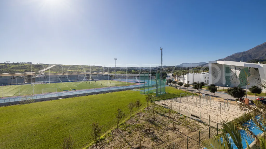 For sale apartment in Estepona with 2 bedrooms