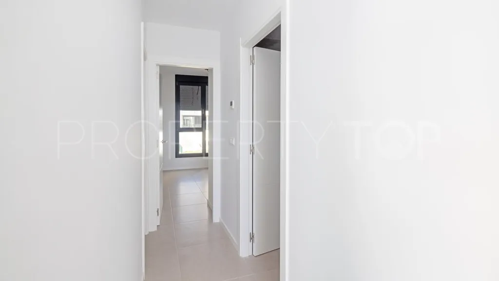 For sale apartment in Estepona with 2 bedrooms