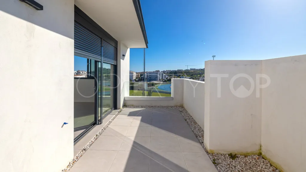 For sale apartment in Estepona with 2 bedrooms
