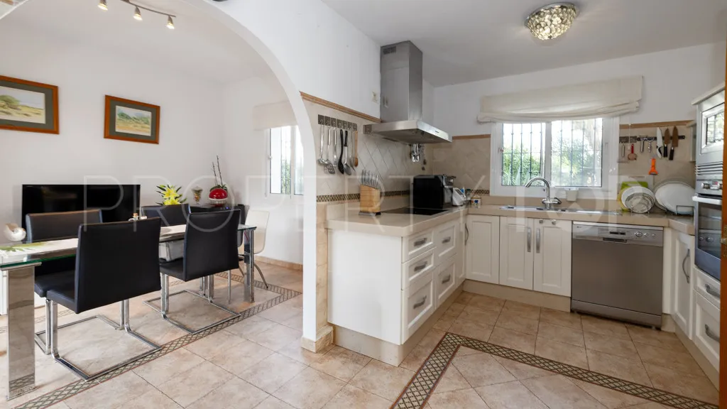 Buy Casares Playa chalet