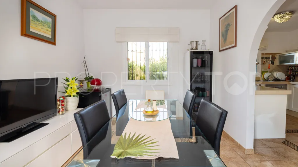 Buy Casares Playa chalet