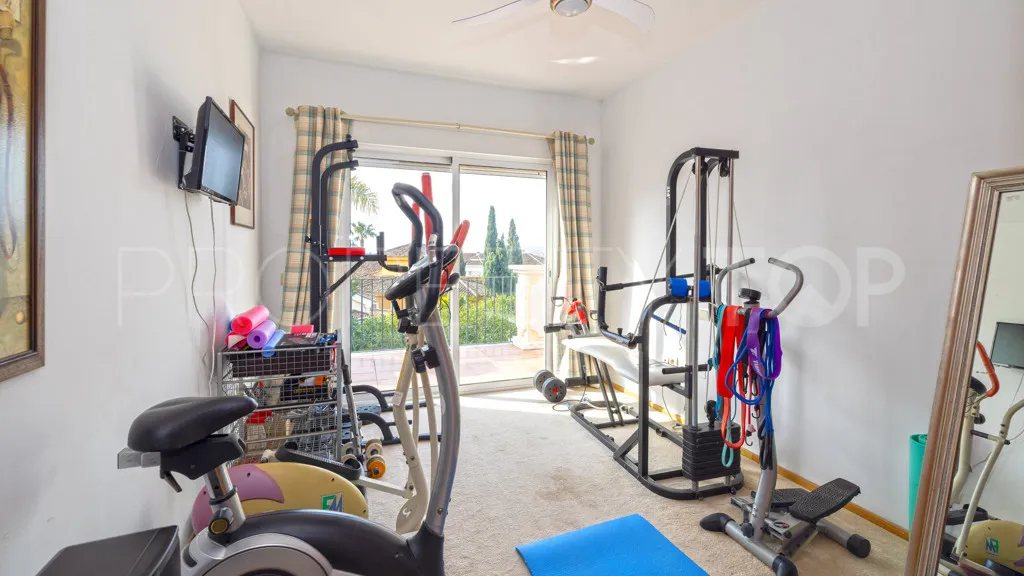 Buy Casares Playa chalet