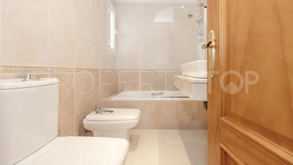 Buy Casares Playa chalet