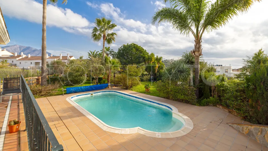 Buy Casares Playa chalet