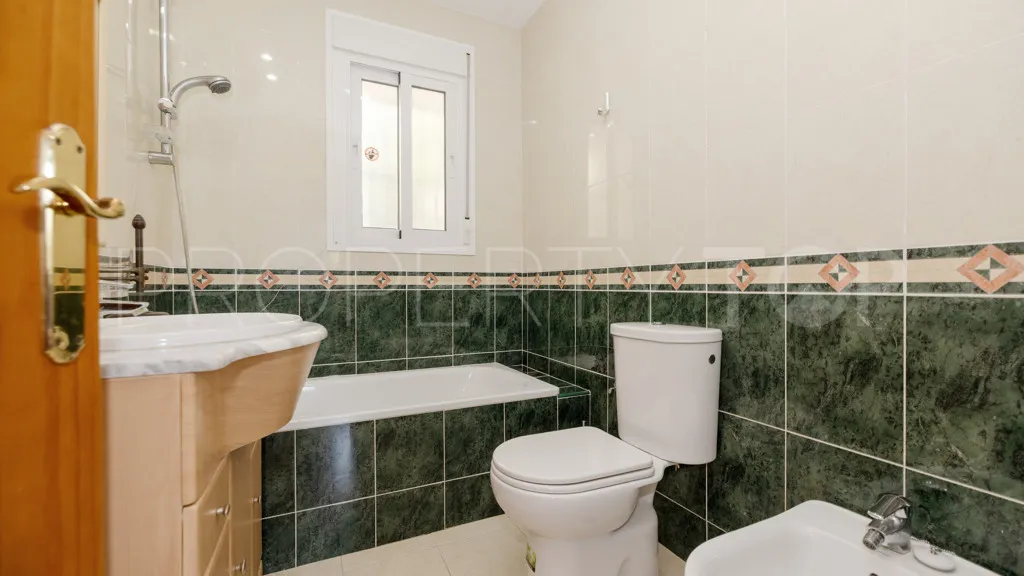 Buy Casares Playa chalet