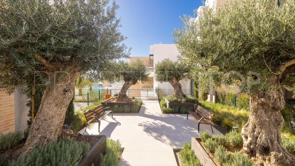 Estepona 2 bedrooms apartment for sale