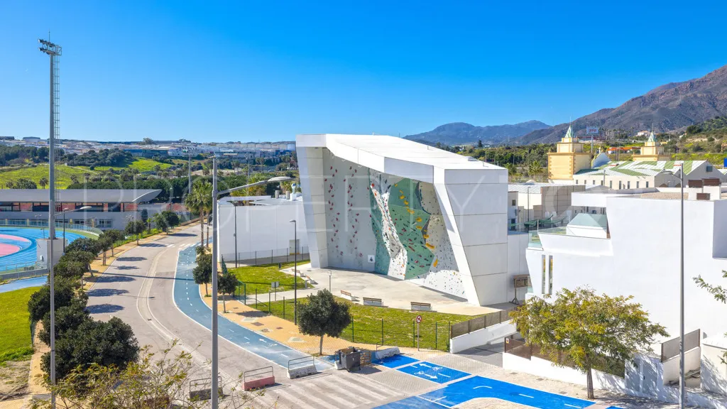 Estepona 2 bedrooms apartment for sale