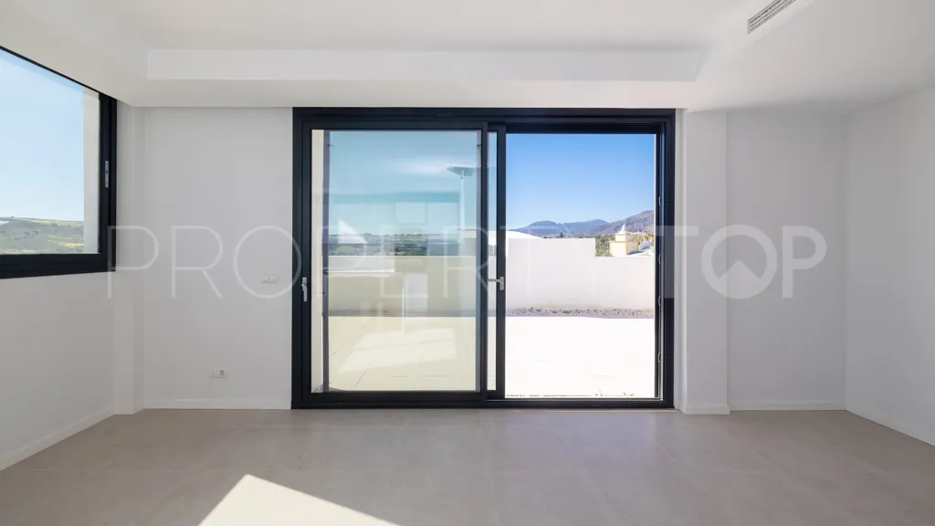 Estepona 2 bedrooms apartment for sale