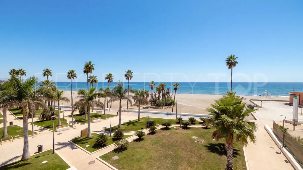 Estepona, apartamento con 3 dormitorios en venta