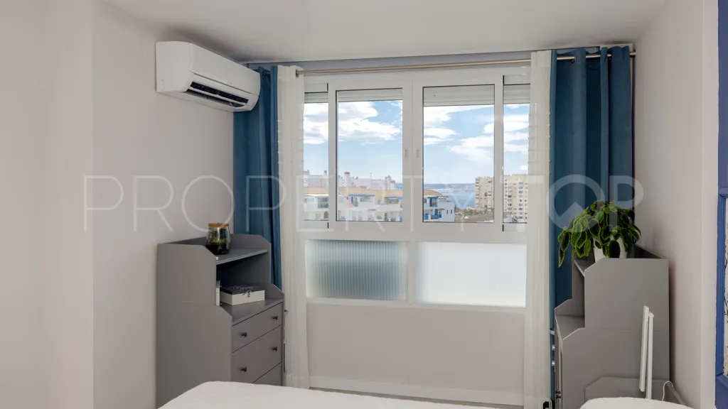 Estepona, apartamento con 3 dormitorios en venta