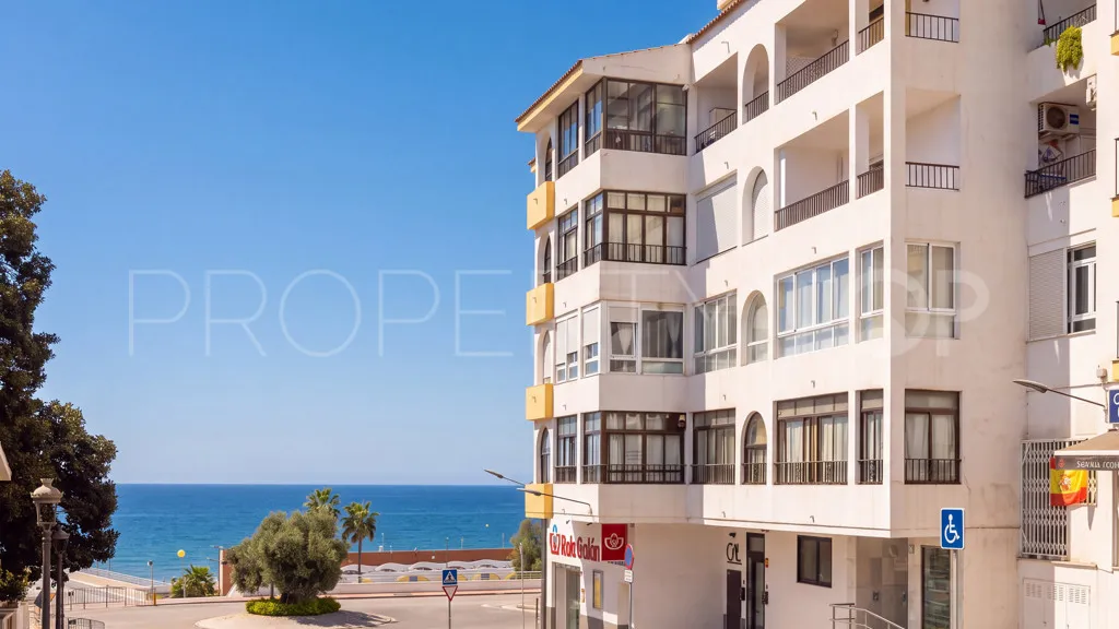 Estepona, apartamento con 3 dormitorios en venta