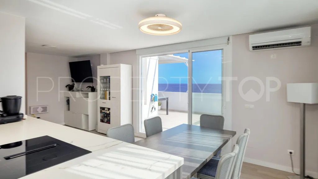 Estepona, apartamento con 3 dormitorios en venta