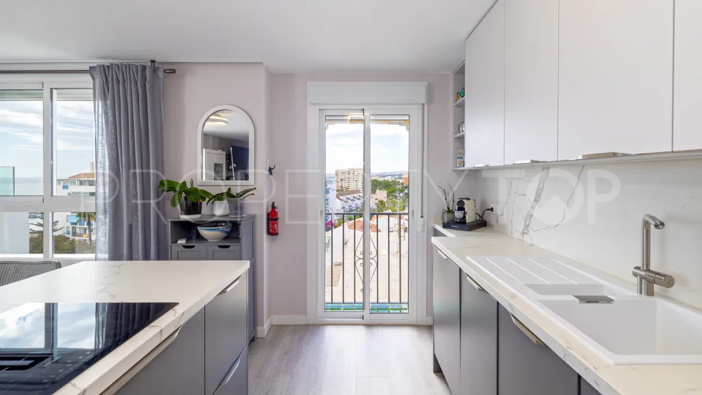 Estepona, apartamento con 3 dormitorios en venta